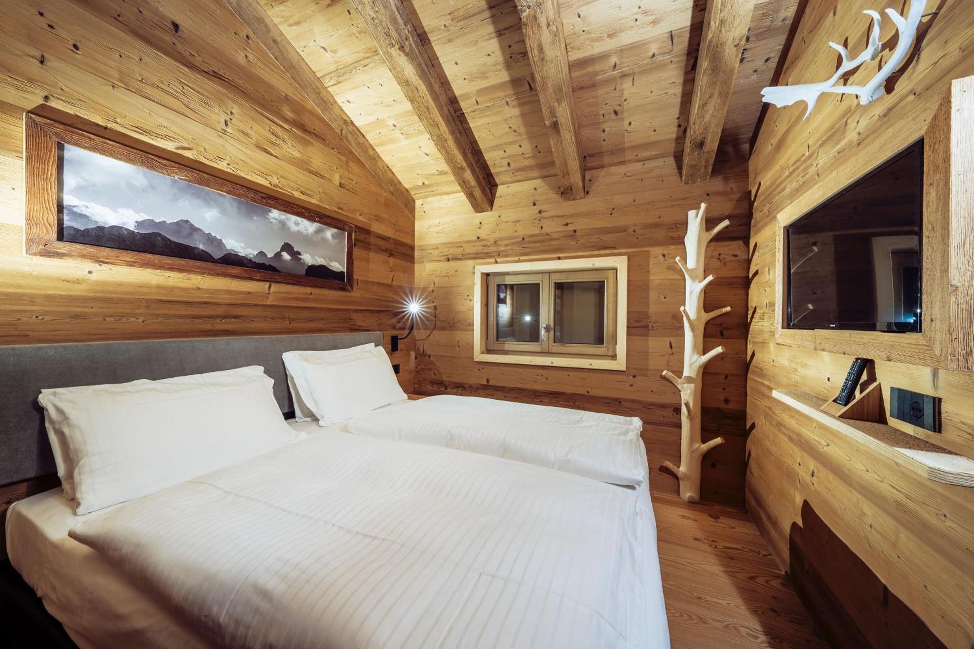 Hotel Villa Alpina ***S Cortina dʼAmpezzo Exterior foto
